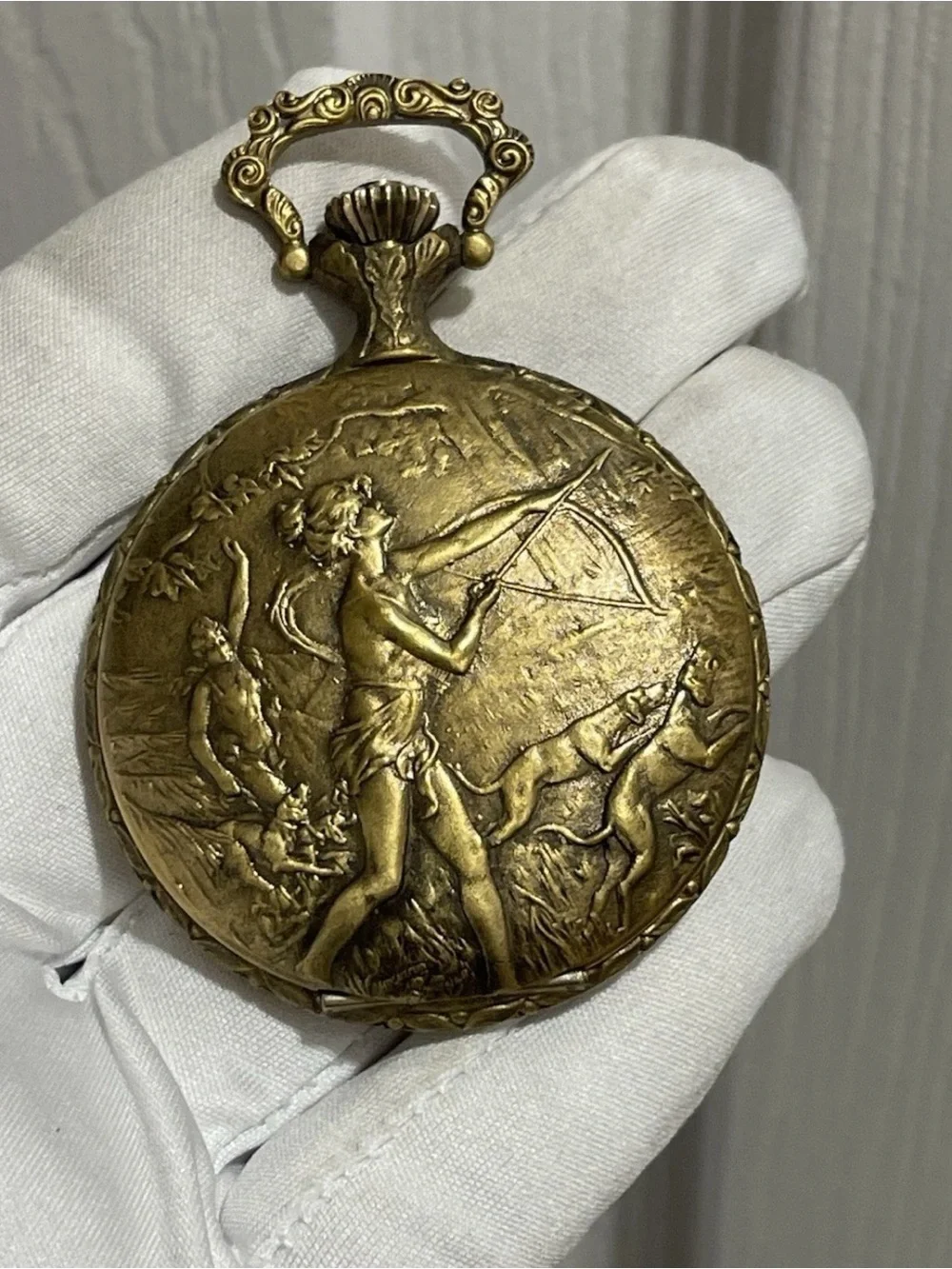 Vintage Sanford 17 Jewels Mechanical Pocket Watch Hunting Scene Swiss Made 1960s